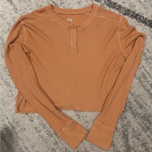 PacSun Orange Brown Cropped Long Sleeve Buttoned Tee